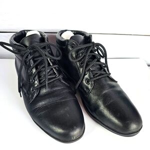 Calson Boots Womens 8W Ankle Booties Black Leather Round Toe Lace Up